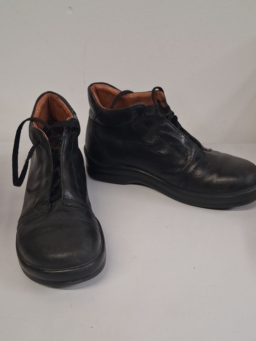 Footprints by BIRKENSTOCK Oxfords Women Black Leather Shoes Sz. 39